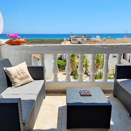The Swallow'S Rest Beach House - Meia Praia Lagos Dış mekan fotoğraf